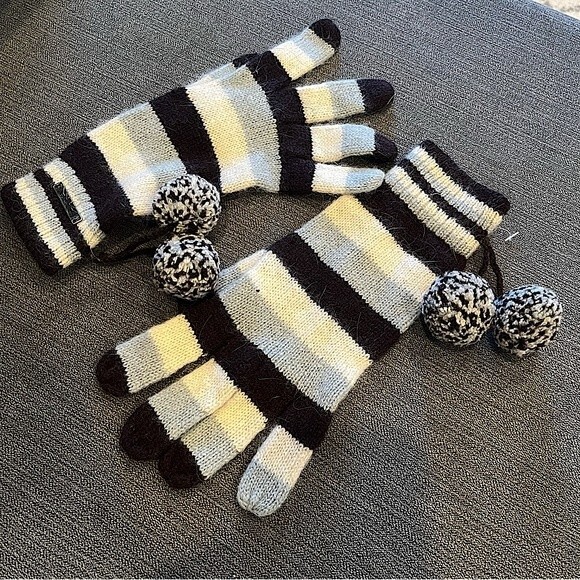 Ben Sherman Accessories - Ben Sherman Striped Wool Knit Gloves with Pom Poms